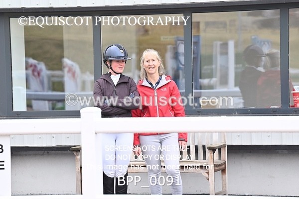 BPP_0091 - CLASS 24 SUN Redpost Equestrian Senior Foxhunter/1.20m Open