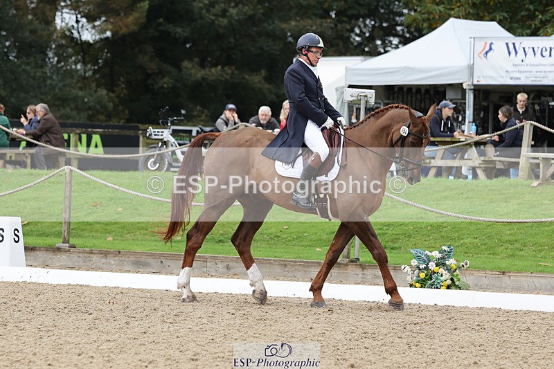 241024-134337-03701 - 154-Johnny.Hornby-MBF.BARRINGTON.HERO