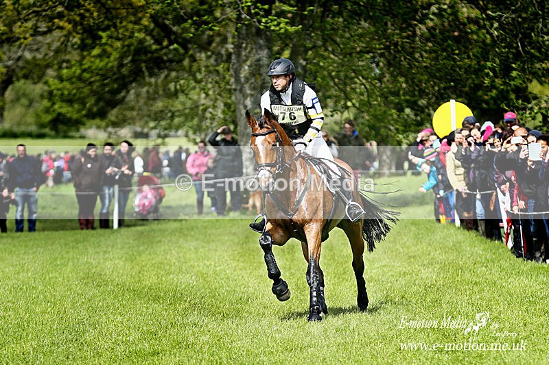 _LES0432a 2014 - Equestrian
