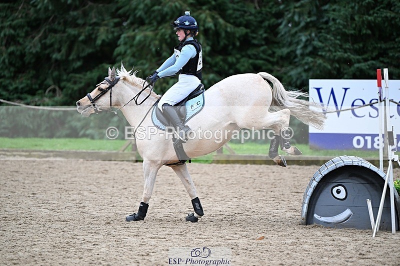 241116-123723-01459 - Cls 2 80-85cm 11.30 to End