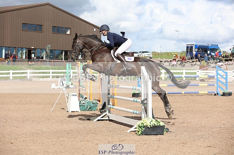 250913-155711-07857 - Cls 27 1.15m Amateur Quali