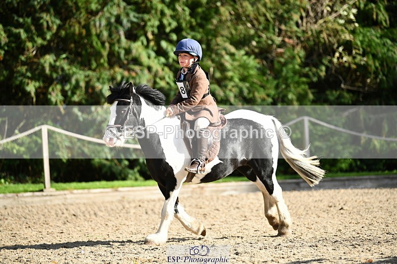 251004A-152159-01799 - Classes 8 & 9 70cm