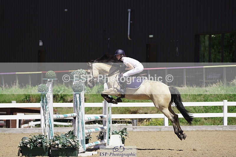 230624A-131050-01518 - Cls 24 Pony Discovery & 90cm Open