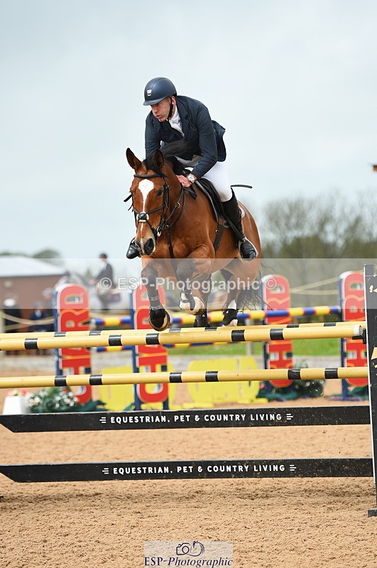 230505A-131700-04190 - Cls 22 Talent Seeker & 7 year old Quali