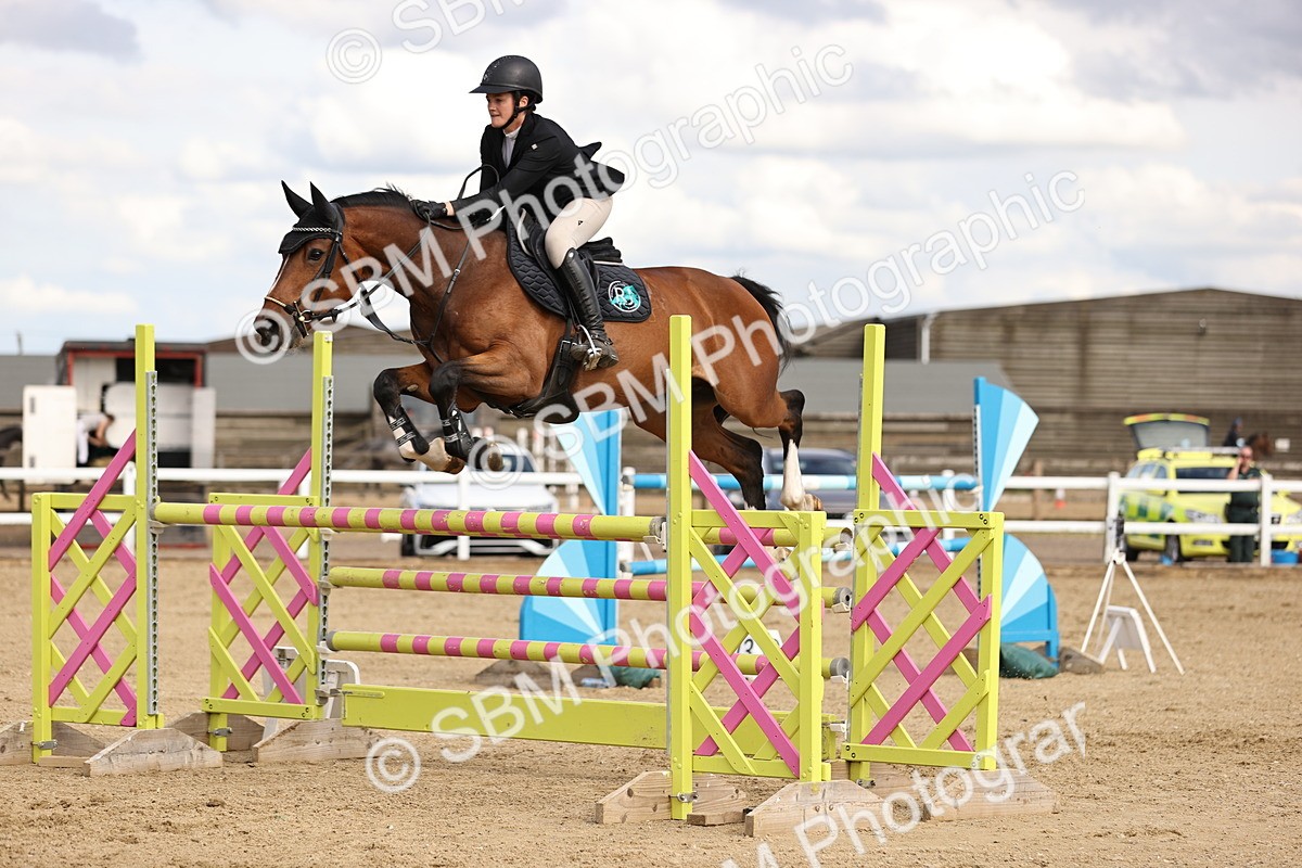 SBM_003784 - Class 13 - Senior Foxhunter - 1.20m