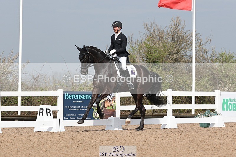 250404-112339-04952 - 093+097-Jennifer.Charleston+Gijs.Van.Vooren