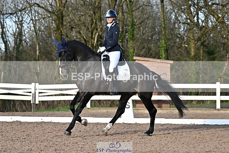 241214-135819-02681 - 124-isobel.goodwin-Milano.van.hof.olympia