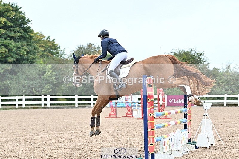 240925A-121706-00429 - Cls 3 Snr 1.05m Open