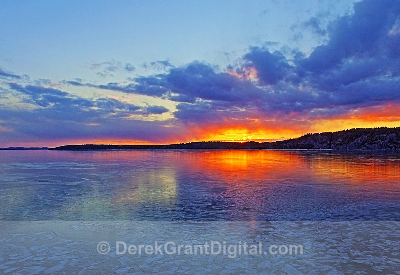 Kennebecasis Bay Sunset Rothesay New Brunswick Canada - Sunset/Moonrise