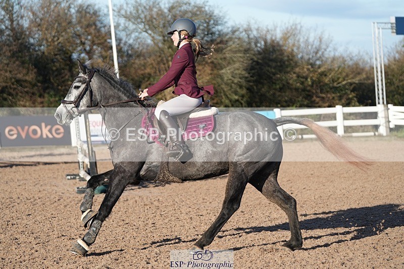251130-103301-00934 - Cls 4 Pony Brit Nov & 80cm Open