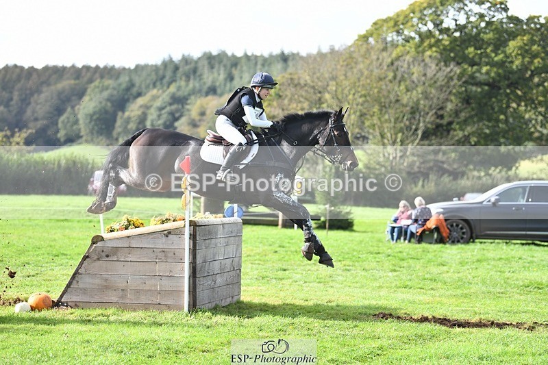 231020-135328-09599 - 108-BELGRAVE.IRENA-Lizzie.Scholefield-XC