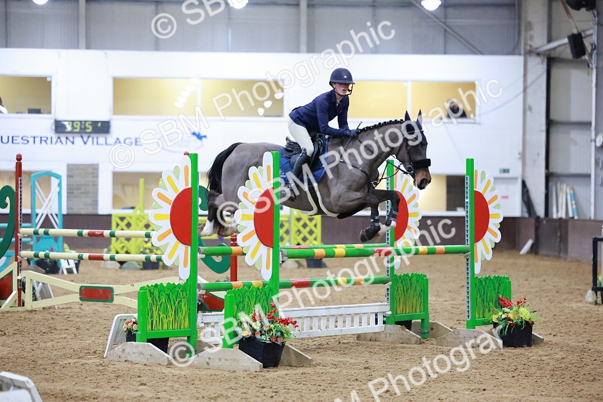 SBM_007940 - Class 25 - Senior Newcomers 1.10m