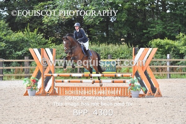 BPP_4300 - CLASS 12 SUN Senior British Novice/ 90cm Open