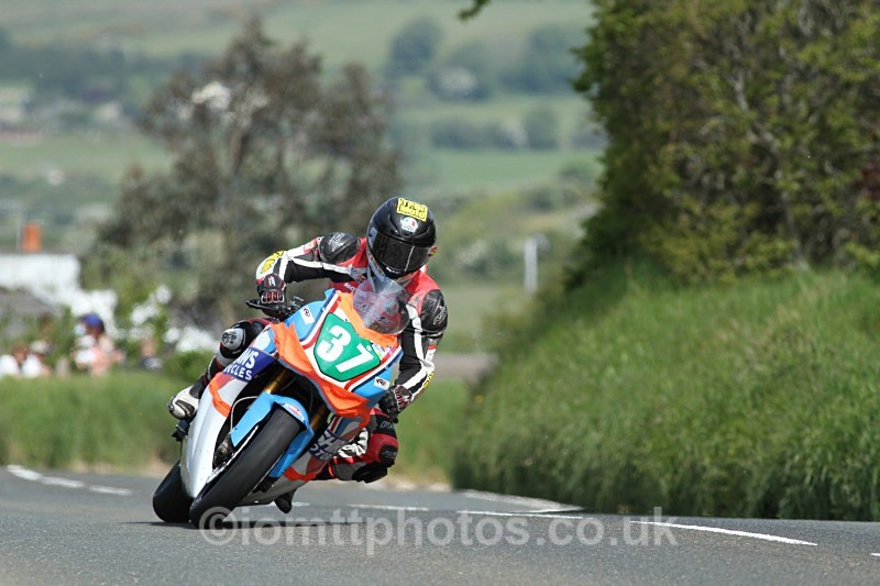 Hudson Kennaugh - Bennetts.co.uk Lightweight TT