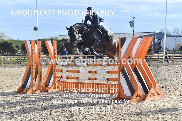 BPP_1650 - CLASS 18 SUN Senior Newcomers/ 1.10m Open