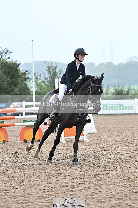 240925A-123243-00571 - Cls 3 Snr 1.05m Open