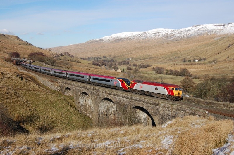 4.3.06 - 57314 & 390038 Ais Gill Viaduct - Ais Gill - Viaduct