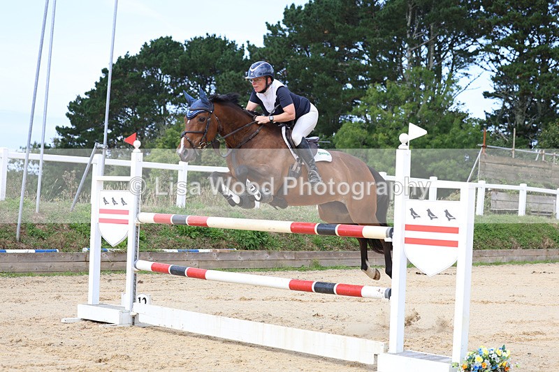 3E7A1923 - Class 9: Senior Foxhunter/1.20 open