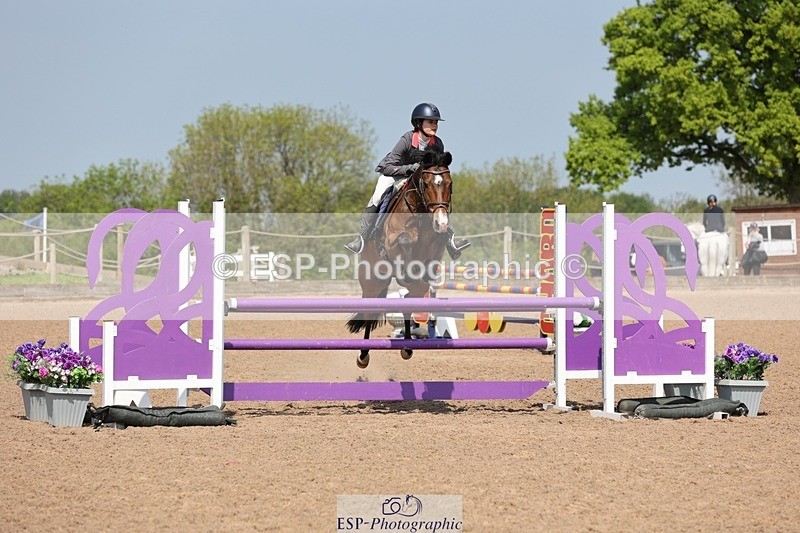 250503-113528-00800 - Cls 8 Pony Newcomers and 1m Open