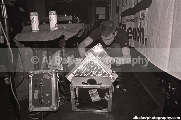 10 mark-rae - Friends-&-Family @ the-roadhouse 16.12.00