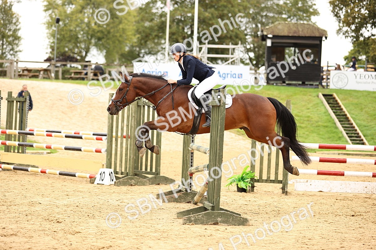 SBM_60724 - J42 - Grand Tour Horse & Pony 1.00m Championship