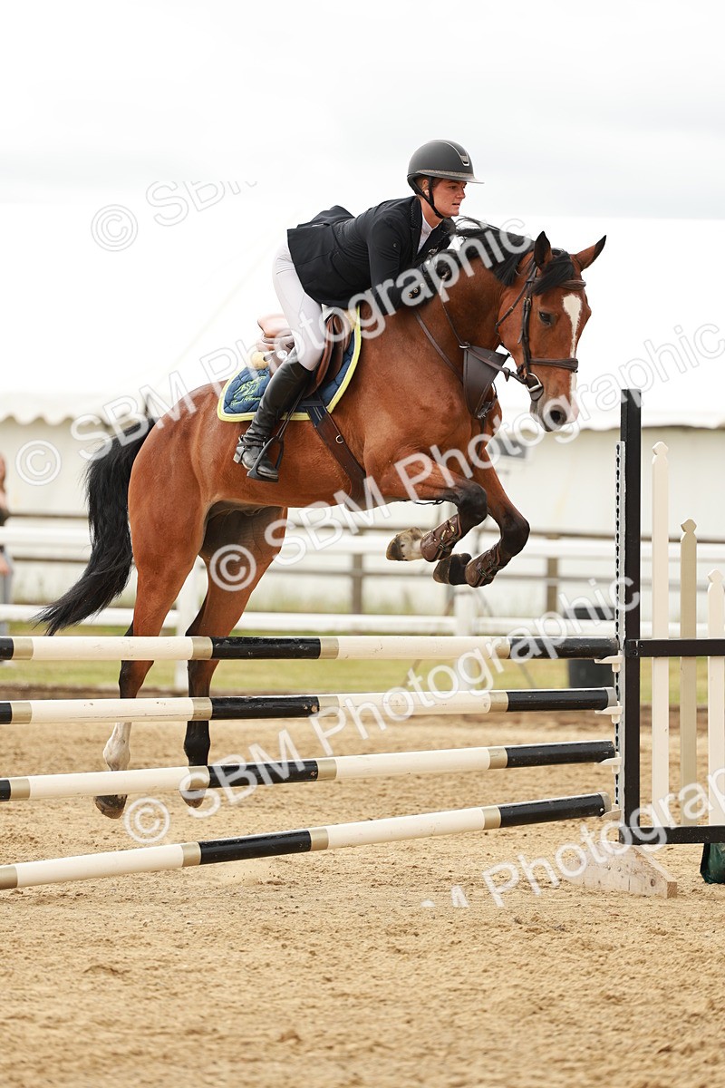 SBM_006981 - Class 2 - Senior Discovery - 1.00m Open