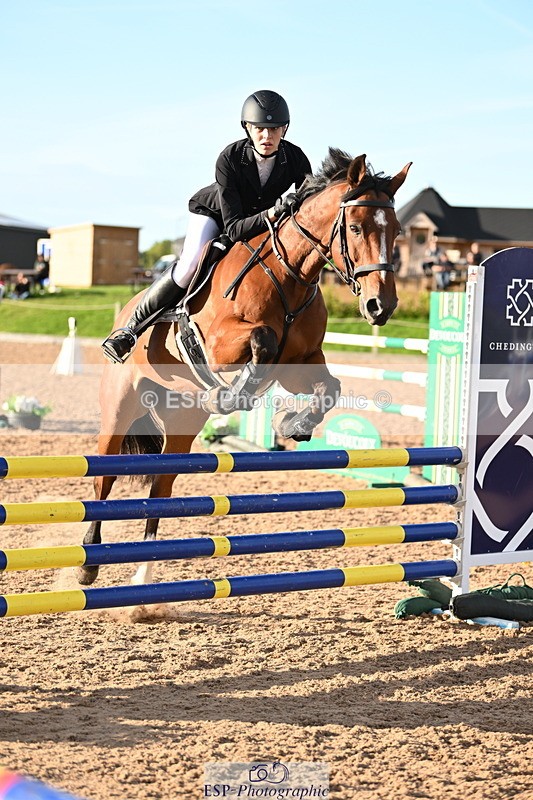 240913A-174709-05480 - Cls 19 Snr 1m Open Speed Derby