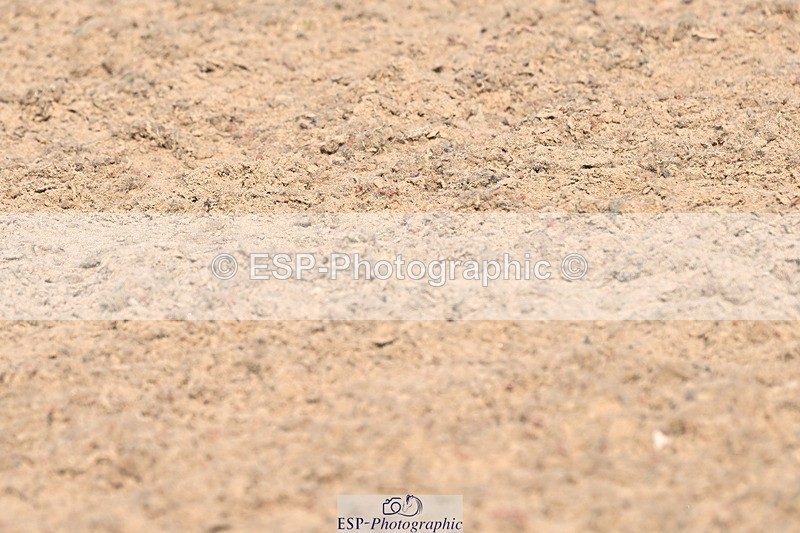 240509A-100333-00759 - Cls 8 Foxhunter