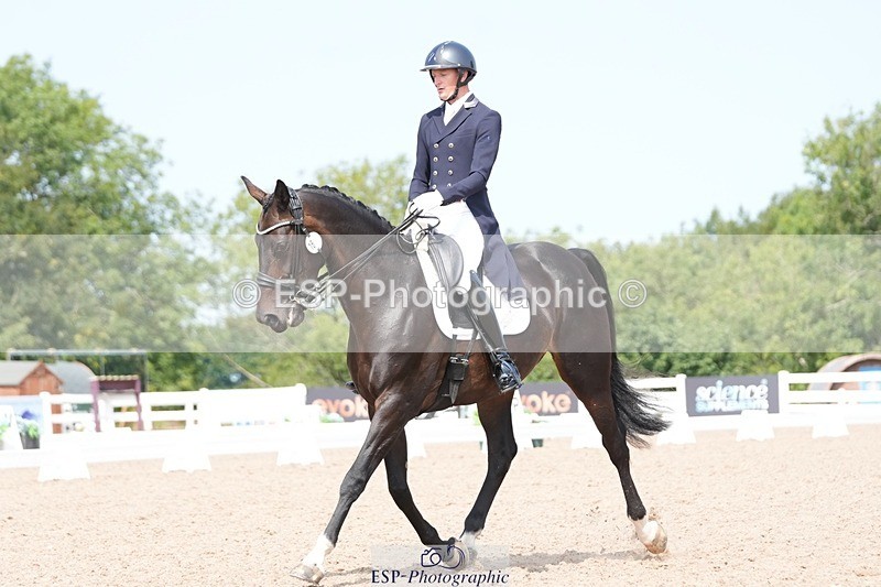 250815-124633-01074 - 016-Ben.JamesToto.light