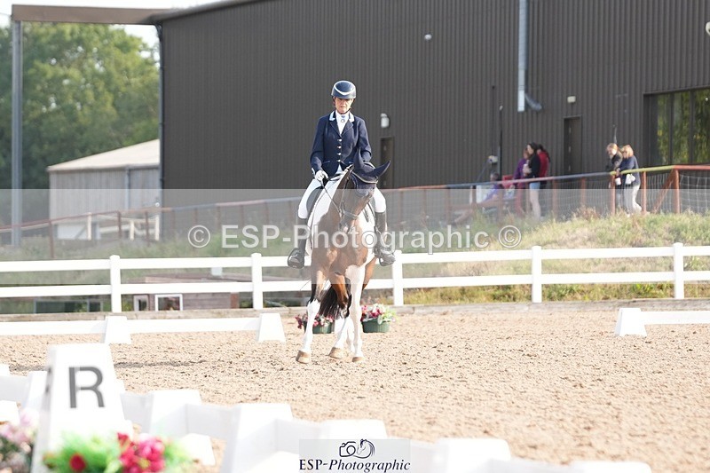 250817-092001-07126 - 089-Sophie.SavageTwo.Tone.Ted