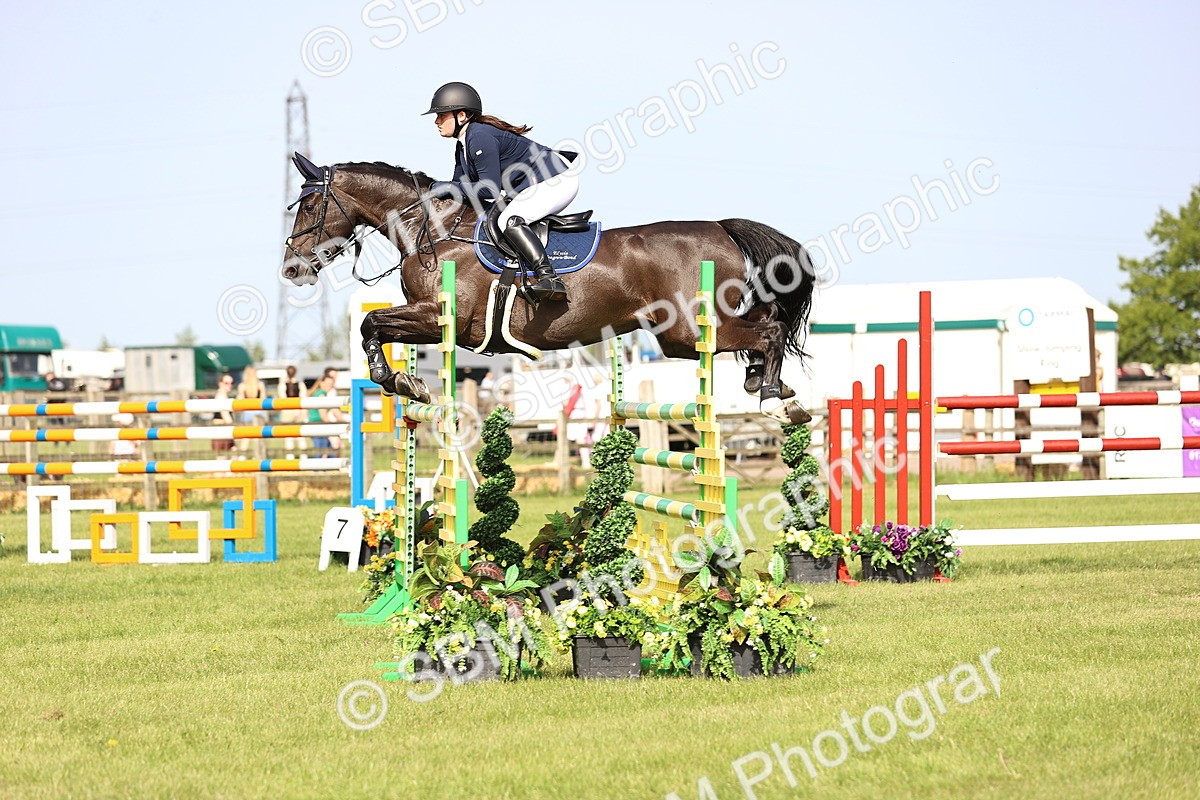 SBM_01337 - Class 200 - Martin Grant Homes Welcome Stakes 1.25m Open
