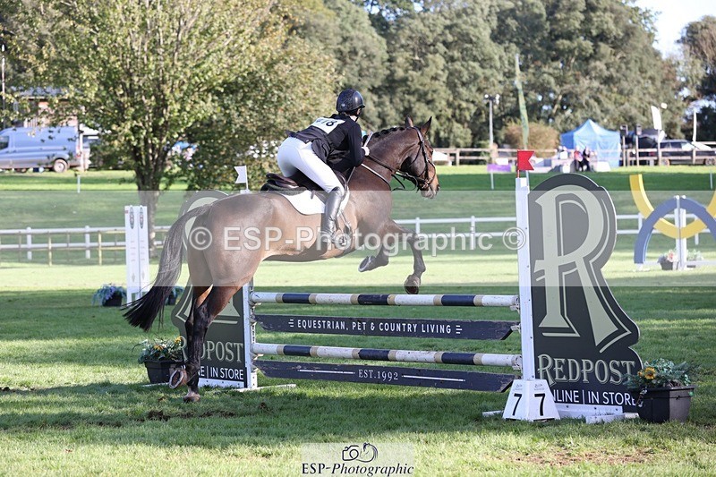 231022-150959-29652 - 418-PENHILL.REX-Lesley.Mitton-TrotUp+SJ