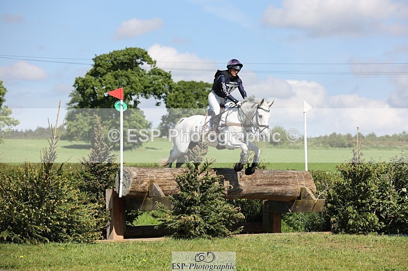 240525-100941-11930 - 317-FILIPO-Piggy_March