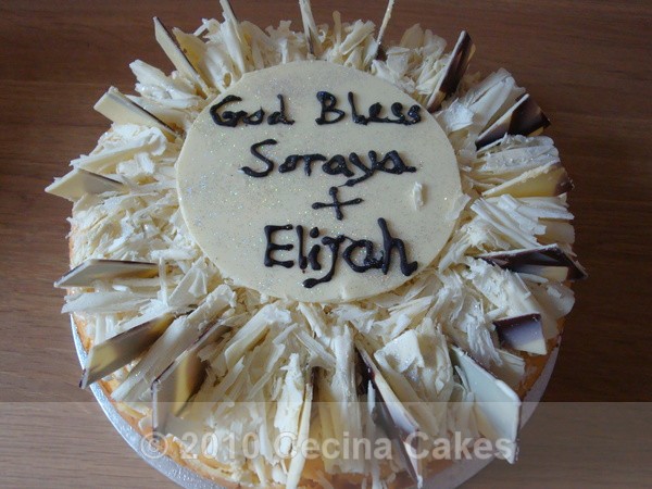 White chocolate with Amaretto - Luxury Baked Cheesecakes