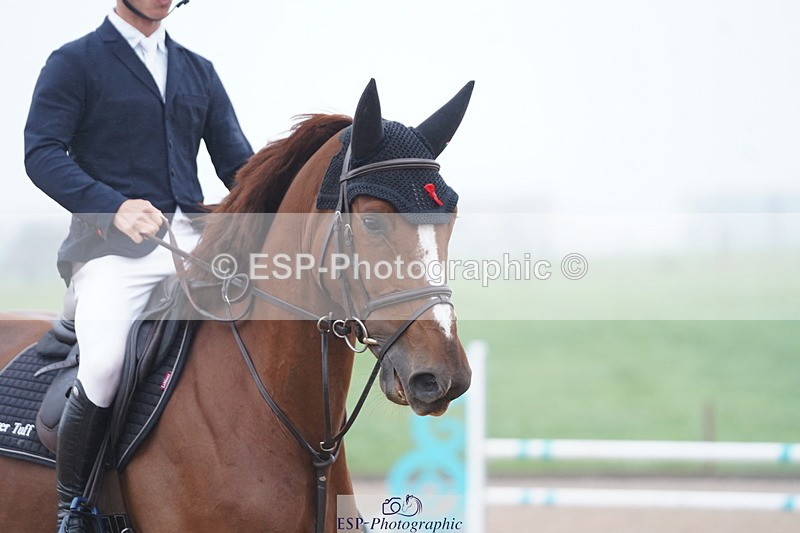 241006A-125642-06903 - Cls 20 Snr Newc & 1.10 Open