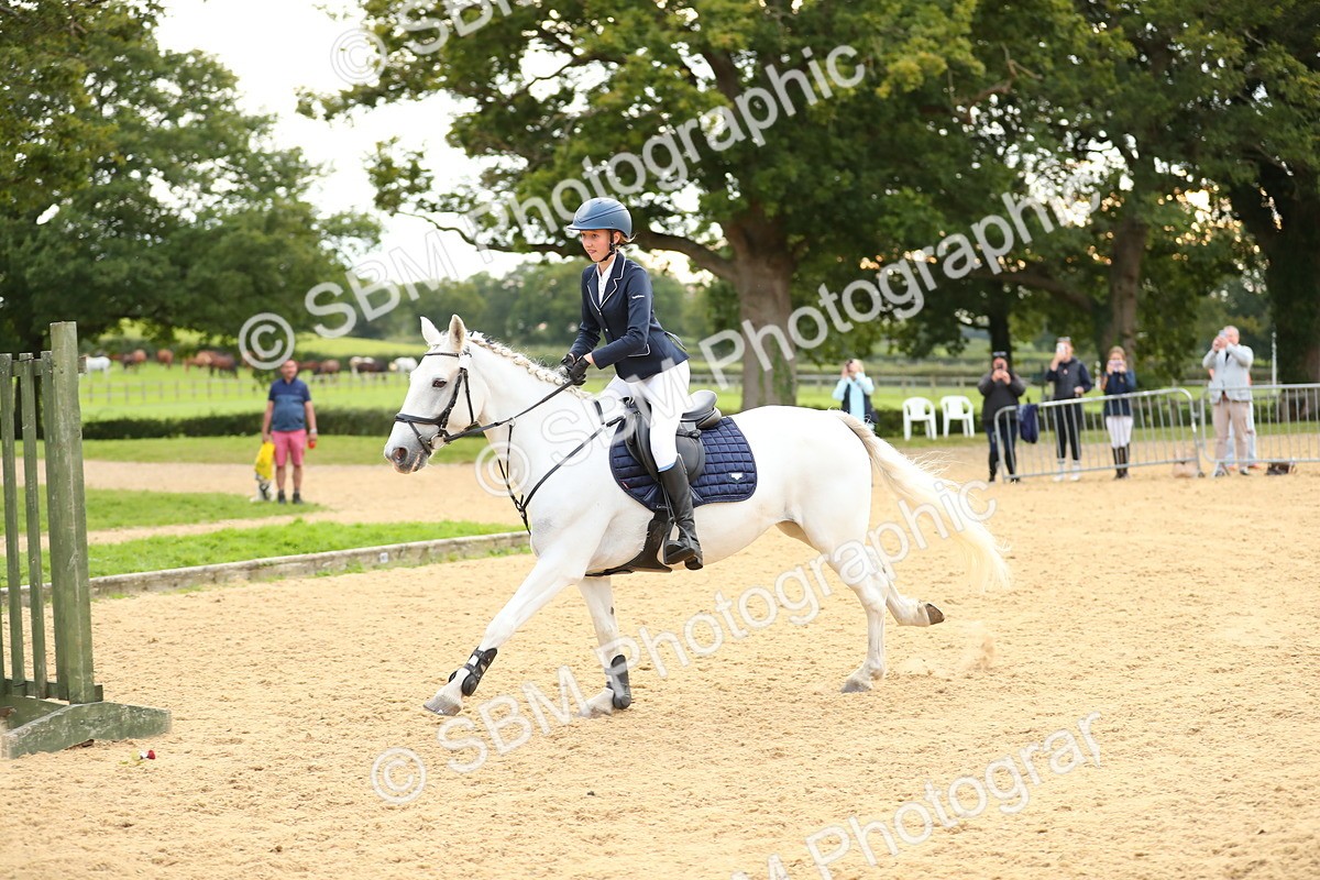 SBM_76232 - J19 - Junior 90cm Supreme Championship