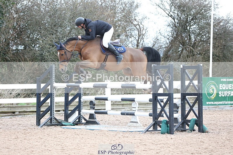 240223A-133247-01567 - Cls 5 Newcomers and 1.10m Open