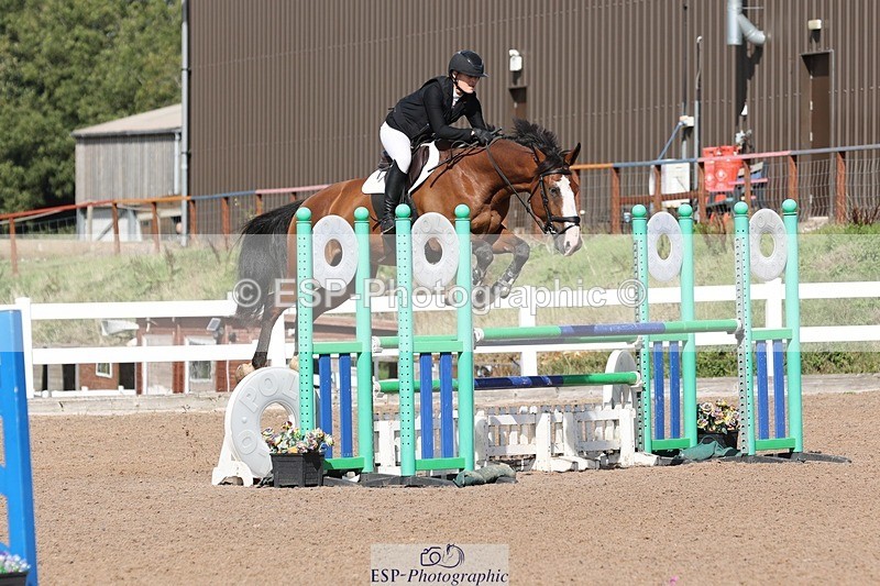 250913-142926-07377 - Cls 25 1.05m Amateur Quali