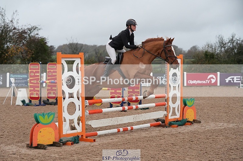 251109-082758-03003 - Cls 15 British Novice and 90cm Open