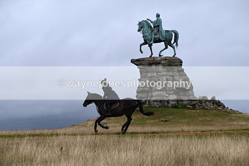 DSC_2744 - Time at Statue 12:34 to 12:56