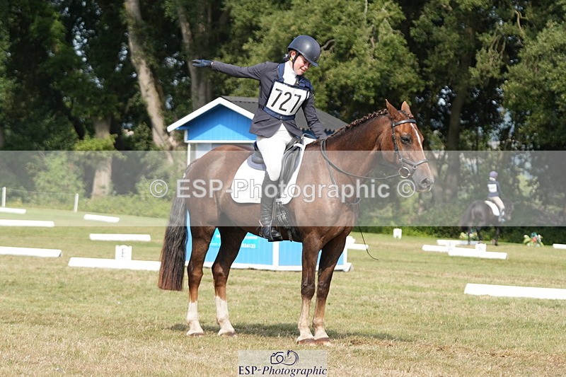 250823A-154417-32348 - PC70 Ride Off