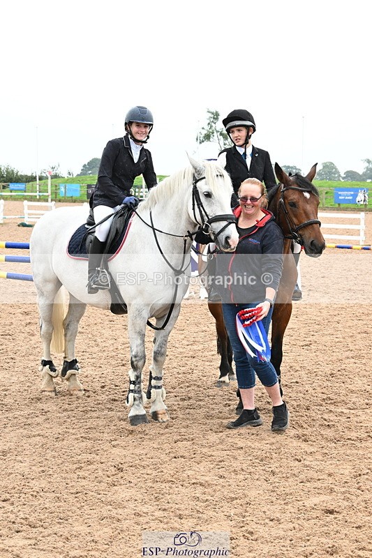 240907A-145208-02457 - Cls 4 Pony Big Team 95cm & 1.05m