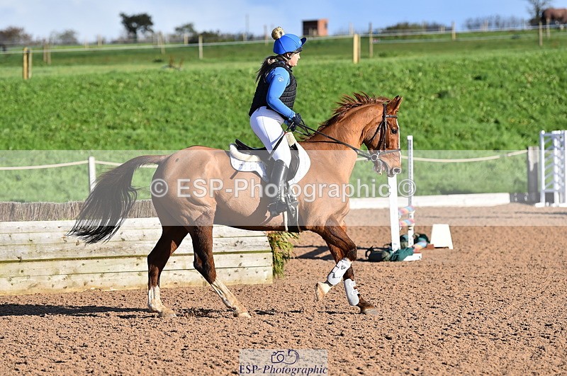 231105A-104030-00388 - 70cm