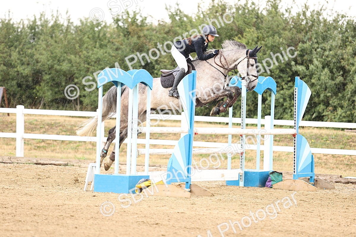 SBM_026610 - Class 12 - Amateur Championship Qualifier 1.05m