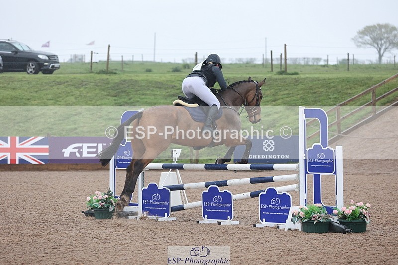 250418-092712-00392 - 029-Harriet.Birkby-CBH.CLOVER.LINING