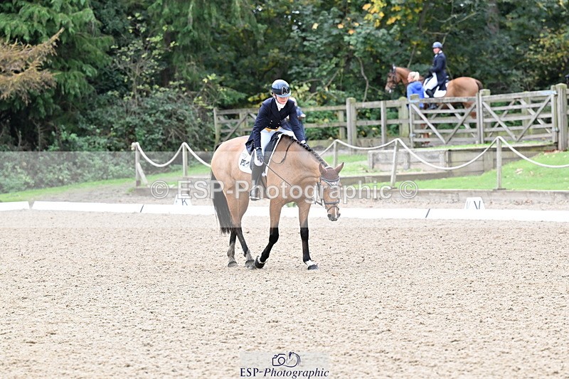 251022A-144406-00372 - B-105-Emily.Grace