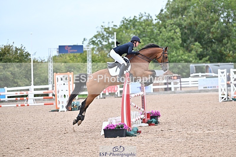 250914-104839-08381 - Cls 33 Snr Discovery and 1m Open