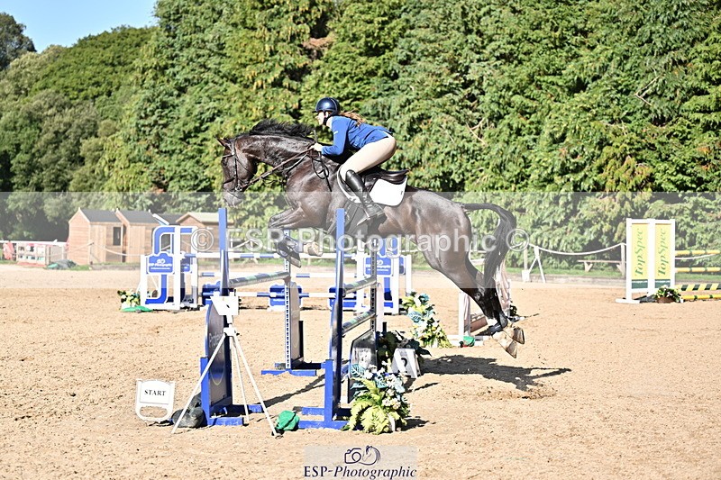 260906A-161251-04604 - Cls 24 Snr Foxhunter