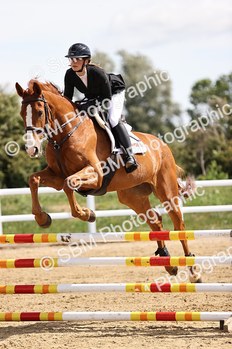 SBM_002225 - Class 9 - Senior British Novice - 90cm