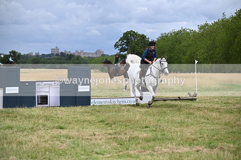 WJ6_4488 - Time at Jump 13:04 to 13:34